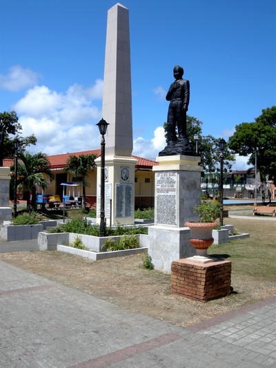 Denkmäler im Pastrana-Park Kalibo