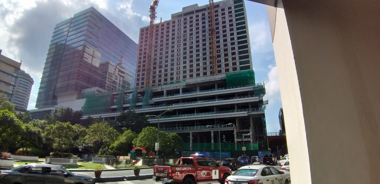 Neubau der Ayala-Land Corp. an Stelle des Intercontinentals Makati